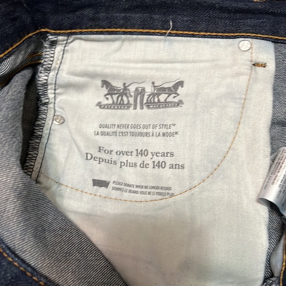 Levis jeans for men - Picture 2 of 3